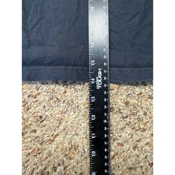 Nike Boys Large Black Just Do It Red Swoosh Long Sleeve Graphic T-Shirt L - Picture 2 of 7